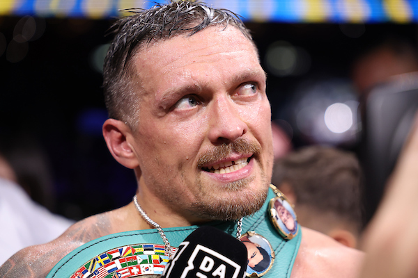 Usyk believes Crawford has more weapons in his arsenal