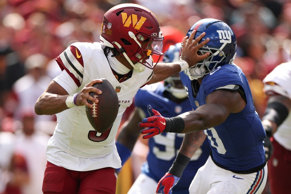 Daniels outplayed the Giants to put the Commanders 1-0 on the season