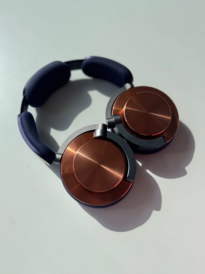 Supersoft microfibre ensures comfort throughout wear